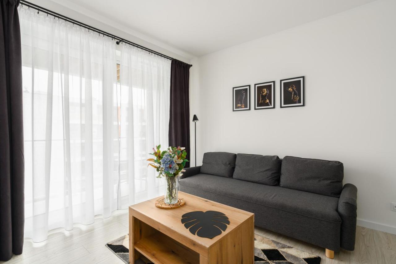 Premium Apartments Poznan Airport By Noclegi Renters Exteriér fotografie