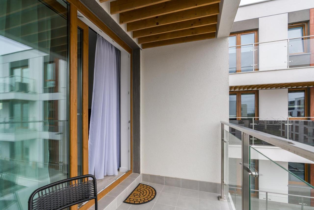 Premium Apartments Poznan Airport By Noclegi Renters Exteriér fotografie