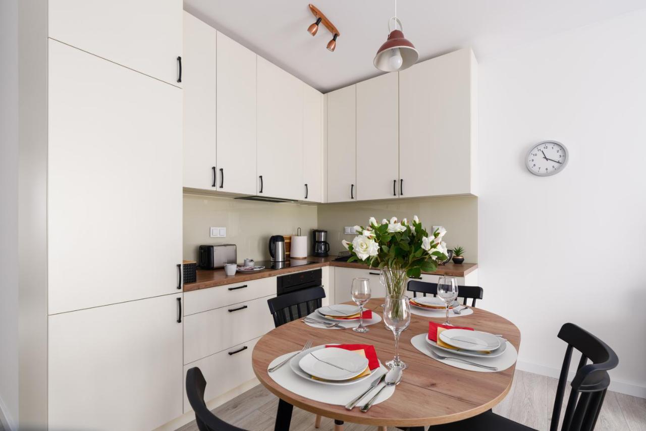 Premium Apartments Poznan Airport By Noclegi Renters Exteriér fotografie
